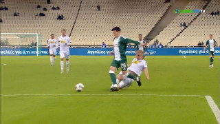 Με δέκα παίκτες η Λαμία κόντρα στον Παναθηναϊκό