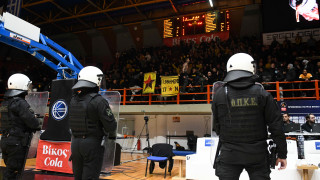 ΔΕΑΒ: Ποινή μιας αγωνιστικής στην ΑΕΚ για καπνογόνα στην Πάτρα-Κλήση σε απολογία για τα επεισόδια