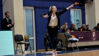 Μήνυμα στα ελληνικά από την Τουρκάλα προπονήτρια του ΠΑΣ Γιάννινα