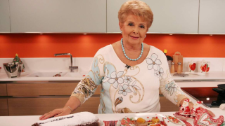 Πέθανε στα 91 της η Βέφα Αλεξιάδου