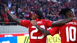 Super League 1: Άλλαξαν τα δεδομένα στην κορυφή-Πρώτος ο Ολυμπιακός, μία ανάσα πίσω ο ΠΑΟΚ