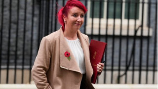 Βρετανία: Παραιτήθηκε η υπουργός Μεταφορών για ψευδή δήλωση