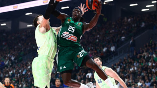 Παναθηναϊκός-Μπαρτσελόνα: Απίθανο buzzer beater του Κέντρικ Ναν πίσω από το κέντρο!