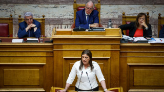 Αστυνομικός της Βουλής: Χαμός μεταξύ Τασούλα-Κωνσταντοπούλου - «Τον καλύπτετε βρώμικα!»