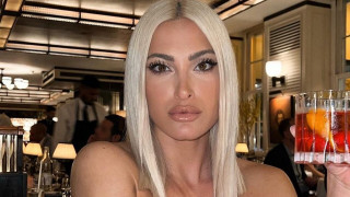 Ιωάννα Τούνη: Τίναξε την μπάνκα το brand JTOUNI