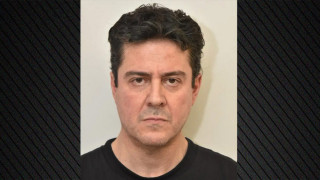 Παγκράτι: Ποιος είναι ο 49χρονος που συνελήφθη για το διαμέρισμα-γιάφκα