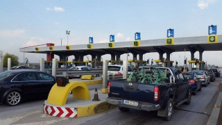 Απεργία εργαζομένων στα διόδια των Μαλγάρων - Ελεύθερη διέλευση