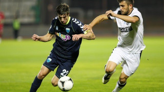 Κοιτάζει ξανά τον Κρίστιαν      Μίλιεβιτς η Βέροια!