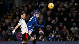 Απίθανο τρολάρισμα Φούλαμ σε Τσέλσι: «Ο αυθεντικός σύλλογος του Λονδίνου»