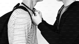 Πάτρα: «Δόλωμα» νεαρή για να δώσουν το ποτό με ούρα στον 17χρονο