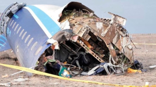 Καζακστάν: Ο δραματικός διάλογος του πιλότου με τον πύργο ελέγχου πριν τη συντριβή του αεροσκάφους