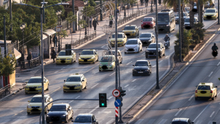 Τέλη Κυκλοφορίας: Εκπνέει αύριο η προθεσμία για την εμπρόθεσμη πληρωμή τους