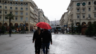 Εορταστικό ωράριο: Ποιες ώρες και ημέρες θα είναι ανοιχτά τα καταστήματα στη Θεσσαλονίκη