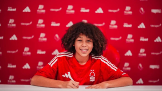 Ο γιος του Τζιμπρίλ Σισέ υπέγραψε σε ομάδα του... Μαρινάκη