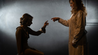 «Αριάδνη, Ζώντας με Σχιζοφρένεια»: Μια παράσταση για την άγνωστη πλευρά της ψυχικής ασθένειας