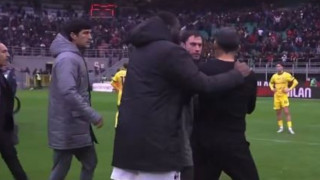 Έξαλλος ο Κονσεϊσάο με τον Καλάμπρια μετά τη νίκη της Μίλαν (vid)