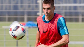 Ντεμπούτο για Μακ, νέα γκέλα η                Ζενίτ