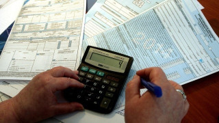 «Βόμβα» κατασχέσεων από την εφορία για ληξιπρόθεσμα χρέη!