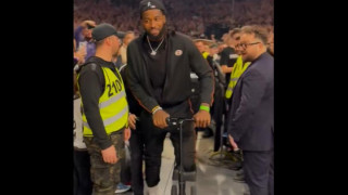 Σείστηκε η «Beogradska Arena» για τον Λεσόρ-Εμφανίστηκε με... πατίνι (vid)