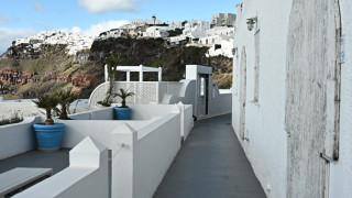 Παπαζάχος: «Αυτό είναι το δυσμενέστερο σενάριο για Σαντορίνη»