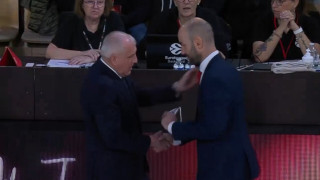 Ιστορική στιγμή στο Μονακό-Παρτιζάν: Η χειραψία Σπανούλη-Ομπράντοβιτς μετά από 15 χρόνια!