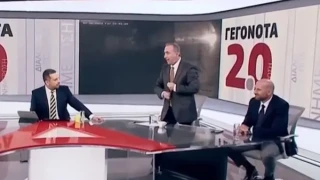 Δημοσιογράφος του Attica TV έφυγε εκνευρισμένος από το στούντιο!