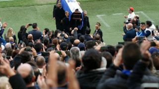 Πορτογαλία: Πλήθος κόσμου στο «Ντραγκάο» στο «αντίο» στον Πίντο ντα Κόστα