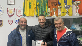 Σύσφιξη σχέσεων βετεράνων ποδοσφαιριστών: Χατζηπαναγής, Ορφανίδης και Λαμπριανίδης