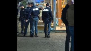 Πήγε να τους φέρει παραγγελία και μόλις γύρισε τους είδε νεκρούς!