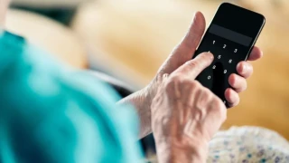 Φλώρινα: 51χρονος άρπαξε 38.000 ευρώ από 74χρονη για δήθεν «χειρουργείο»