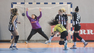 Χάντμπολ γυναικών: Πότε και πού παίζουν Εθνικός Κοζάνης και ΠΑΟΚ