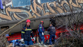 Τέμπη: Γιατί επιστρέφει στην Ελλάδα ο μοναδικός επιζών