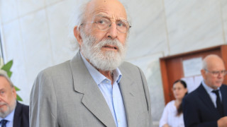 Αλέξανδρος Λυκουρέζος: Στο νοσοκομείο με συμπτώματα εγκεφαλικού