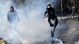 Θεσσαλονίκη: Νέα ένταση στην Εγνατία-Έστησαν οδοφράγματα και πέταξαν πέτρες