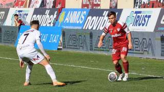 ΑΕΛ-Καμπανιακός: Διπλό «χτύπημα» του Στίνα και 3-0 οι «βυσσινί»