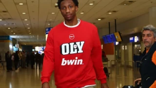 Ολυμπιακός: Έφτασε στην Ελλάδα ο Σέιμπεν Λι