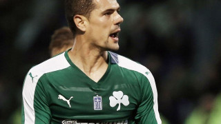 Στροφή     Αρη     στους     ελεύθερους     αμυντικούς