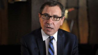 Συνελήφθη ευρωβουλευτής και αντιπρόεδρος κόμματος γιατί αυνανιζόταν