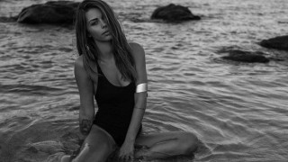 Κορμάρα     η πρώην   Playmate    Ηρώ Λεγάκη (pics)