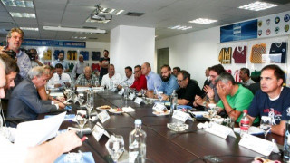 Ερυθρόλευκος «λαγός» και στη σειρά υπόδικοι, λαμόγια, δορυφόροι