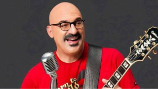 Τζόνι Βαβούρας: «Σιχαίνομαι τους Ράδιο Αρβύλα, είναι μια δήθεν ξινίλα»