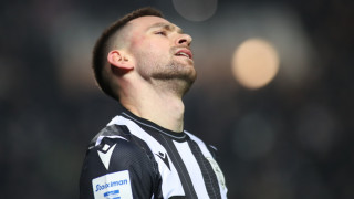 Αγωνία στον ΠΑΟΚ: Χτύπησε στο ίδιο γόνατο ο Αντρίγια, αποχώρησε από την προπόνηση