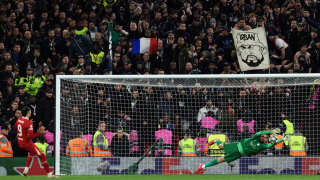 Champions League: Άλωσε το «Άνφιντ» με ήρωα τον Ντοναρούμα!