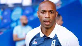 Ο Ανρί αποκάλυψε πως μπορεί η Άρσεναλ να... ακολουθήσει την Εθνική του 2004 και τη Λέστερ