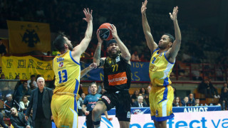 Η ΑΕΚ εκμεταλλεύτηκε το δώρο του ΠΑΟΚ και σφράγισε την 3η θέση