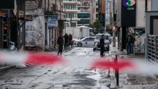 Αποζημίωσε τους τρεις Κρητικούς ο πιστολέρο στο Γκάζι