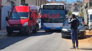 Πάτρα: Πήραν στα χέρια όχημα για να περάσει λεωφορείο!