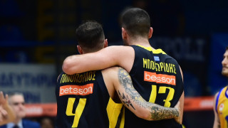 Τολιόπουλος και Μποχωρίδης καλούν τον κόσμο του Άρη στη μεγάλη γιορτή του Συλλόγου