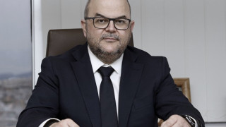 Τσάκας: «Γιατί δεν συναντήθηκαν με τα φώτα ανοιχτά;»