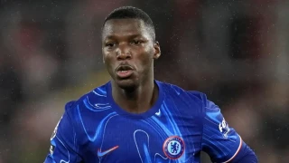 Για οδήγηση χωρίς δίπλωμα συνελήφθη ο Καϊσέδο της Τσέλσι